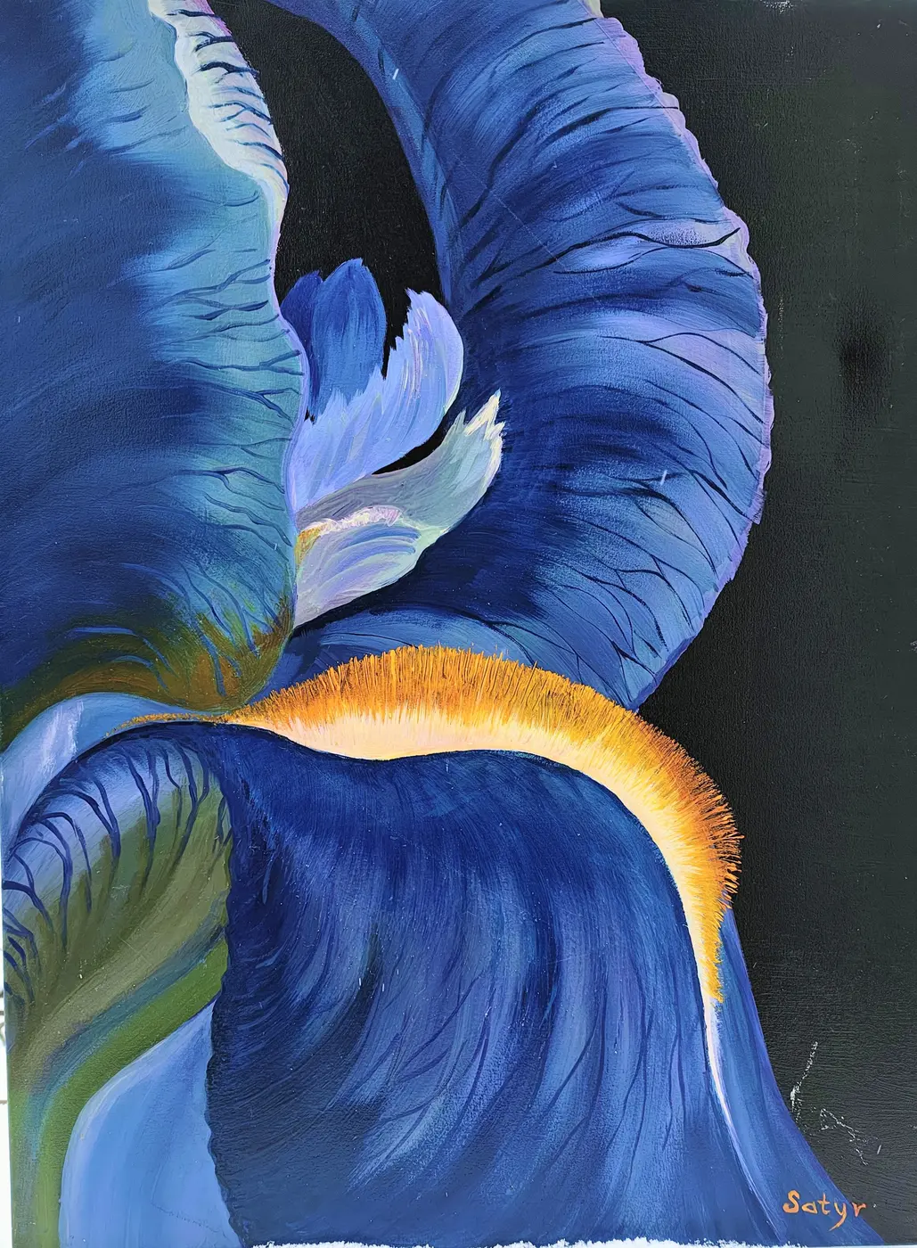 Картина «Синій ірис» — крупний кадр ірису з золотим відблиском